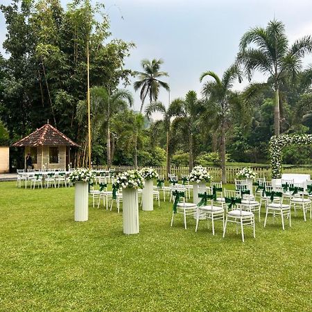 Sparrow Vale Resort Kotamangalam 外观 照片