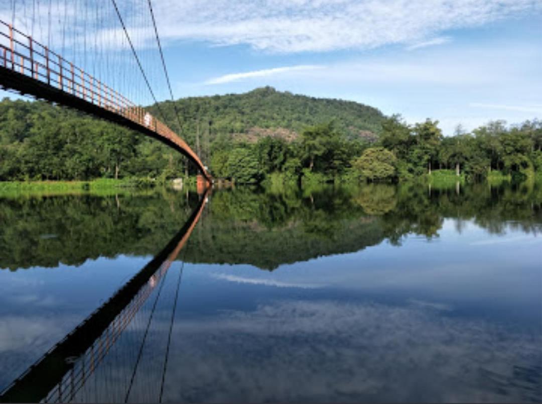 Sparrow Vale Resort Kotamangalam 外观 照片