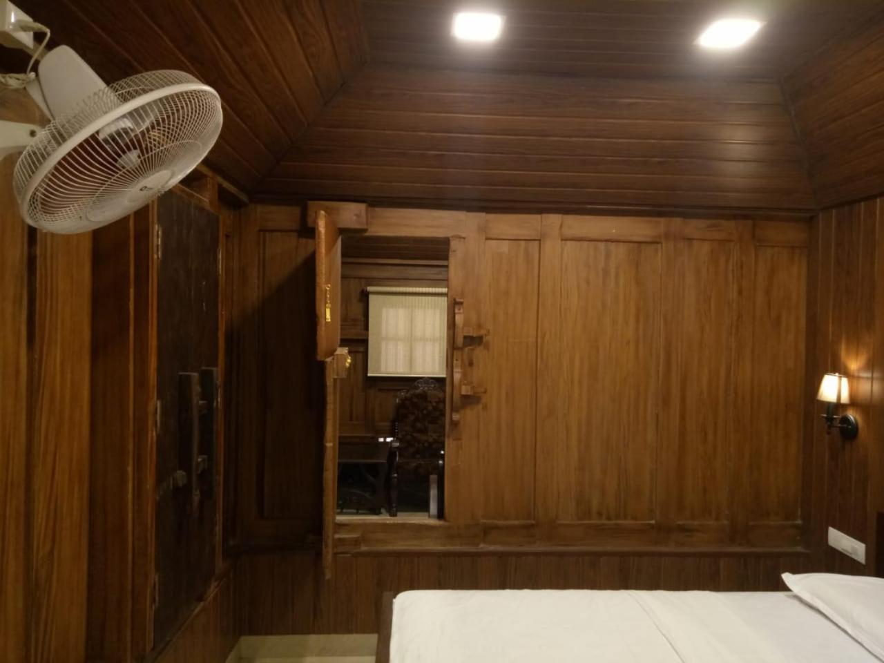Sparrow Vale Resort Kotamangalam 外观 照片